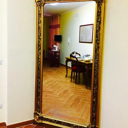 Real La Favorita Bed & Breakfast