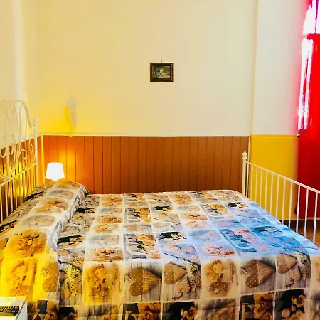 Real La Favorita Bed & Breakfast *