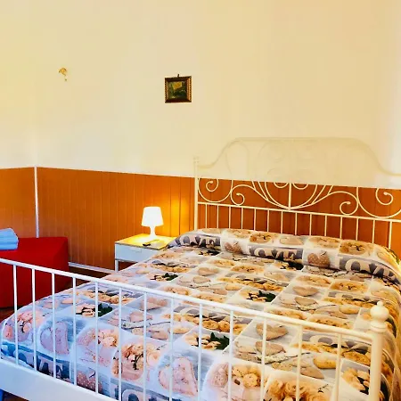 Real La Favorita Bed & Breakfast